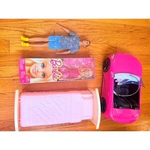 Barbie Ken Doll Lot Pink Convertible Car Bed Suitcase Chelsea Malibu 59 Figures